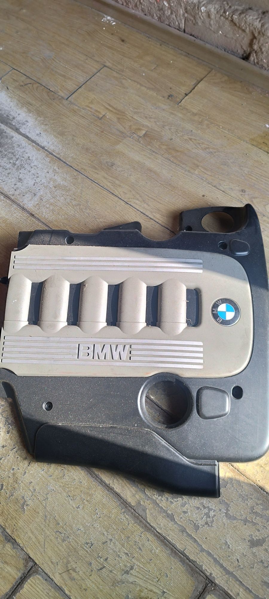 Bmw e60 Капак на Двигател