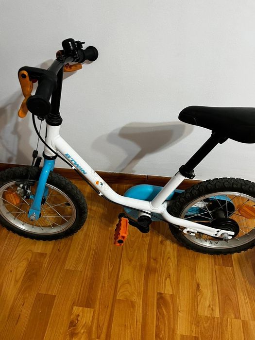 Bicicleta copii 3-4 ani