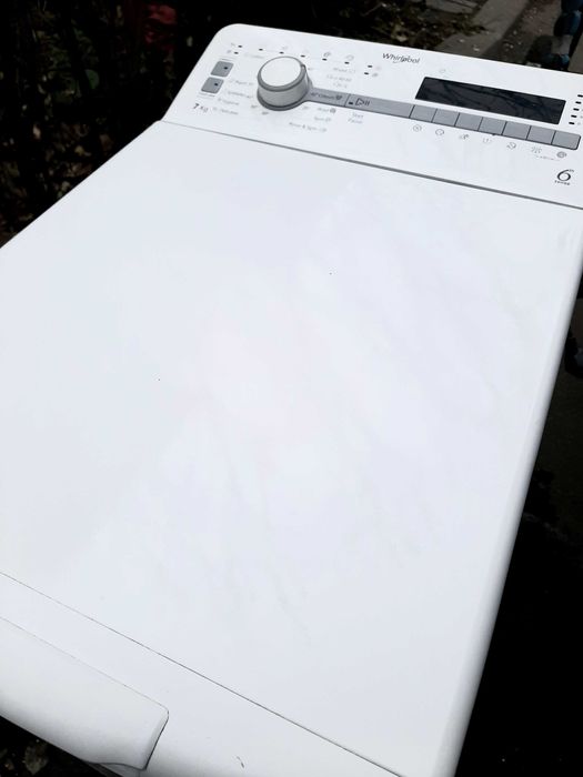 Mașină de spălat rufe.Whirpool.7kg Stare foarte bună.
