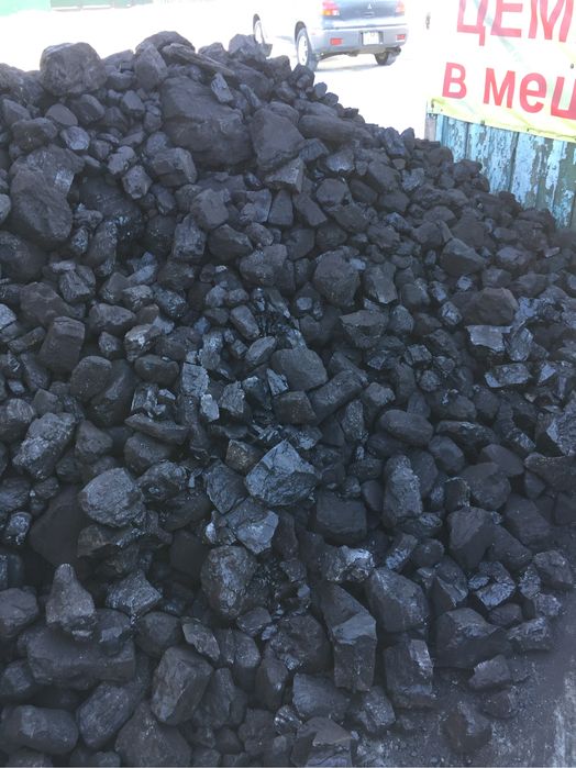 Уголь, дрова в мешках