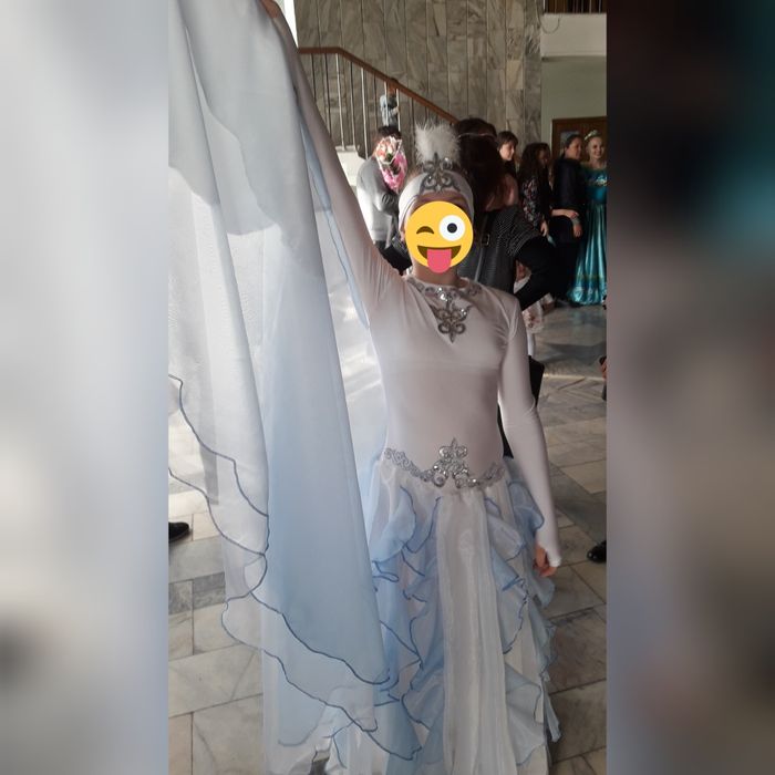 Продам костюм танцевальный