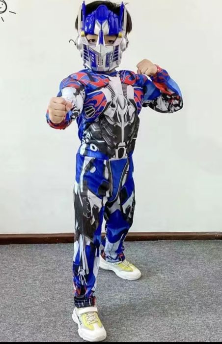 Продам новогодние костюмы