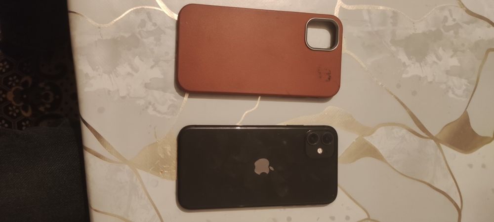 Iphone 11. в отличном состоянии