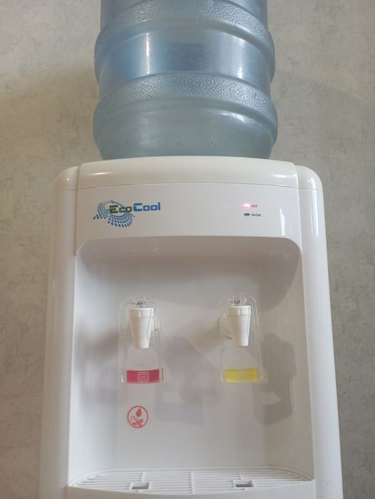 Продам кулер для воды