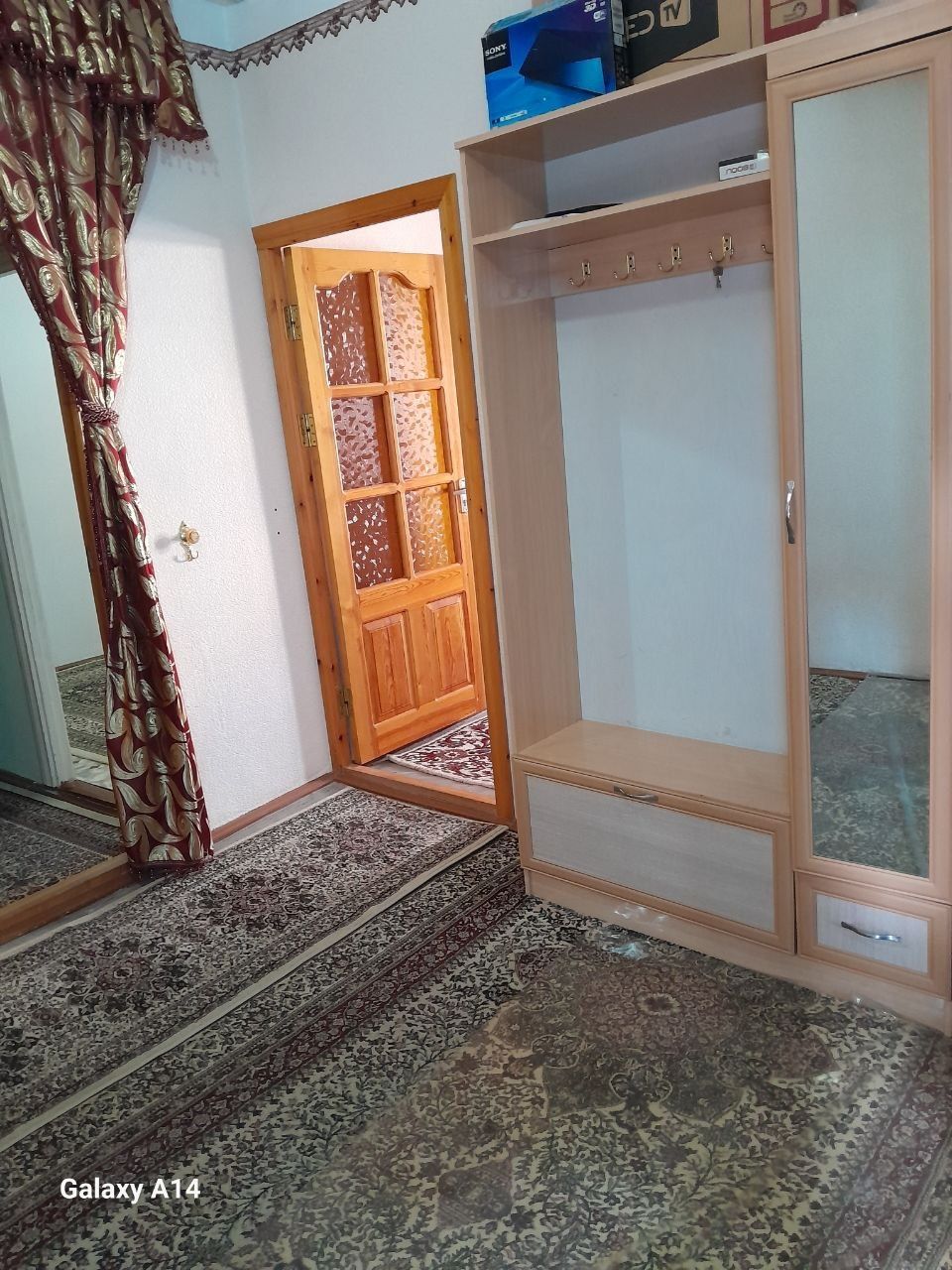 3 xonali uy sotiladi tezda