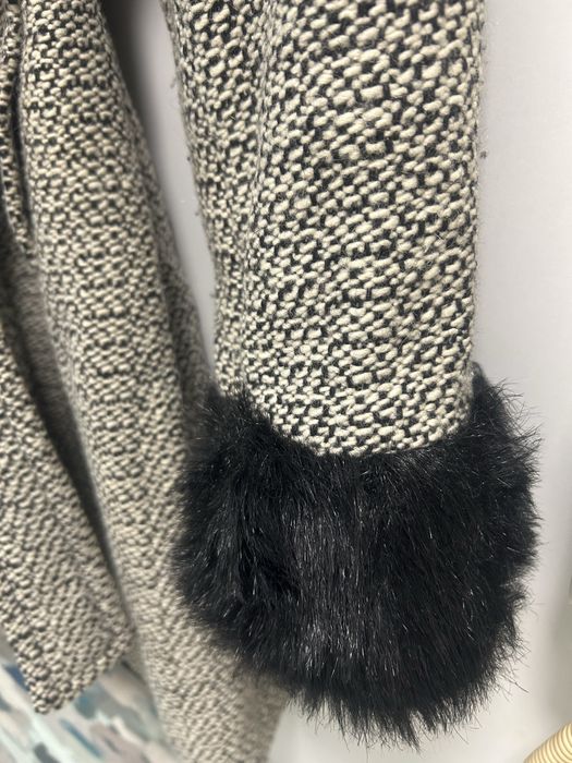 Красиво, елегантно дамско палто