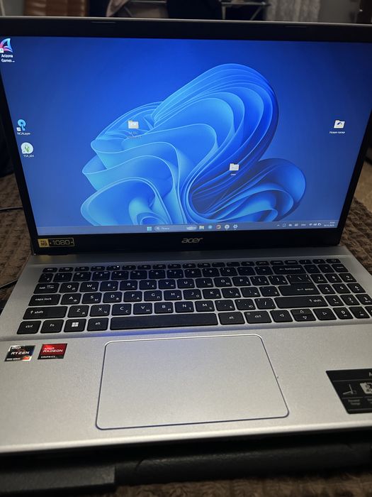 Продам ноутбук в отличном состоянии