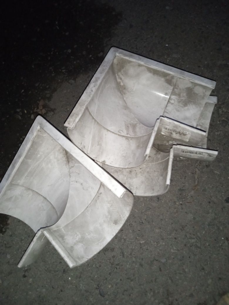 Продам стоки для крыши, белые