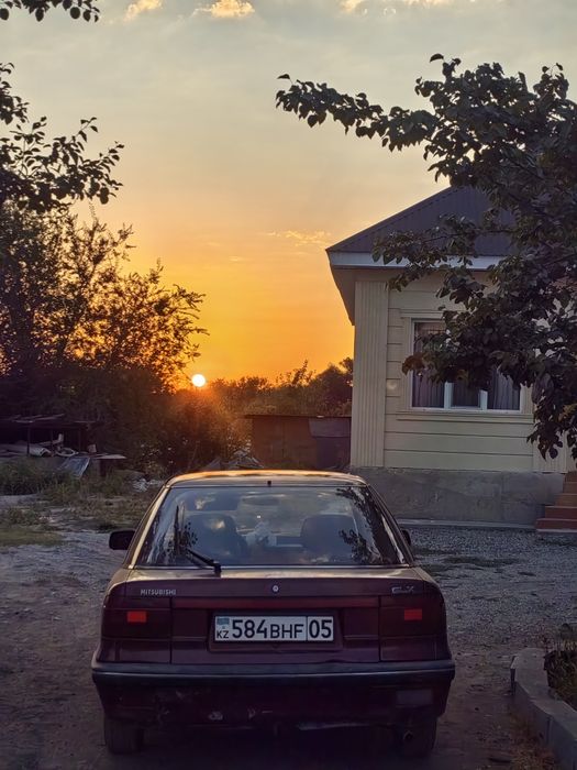 Ассаламалейкум продаётся Митсубиси Лансер.