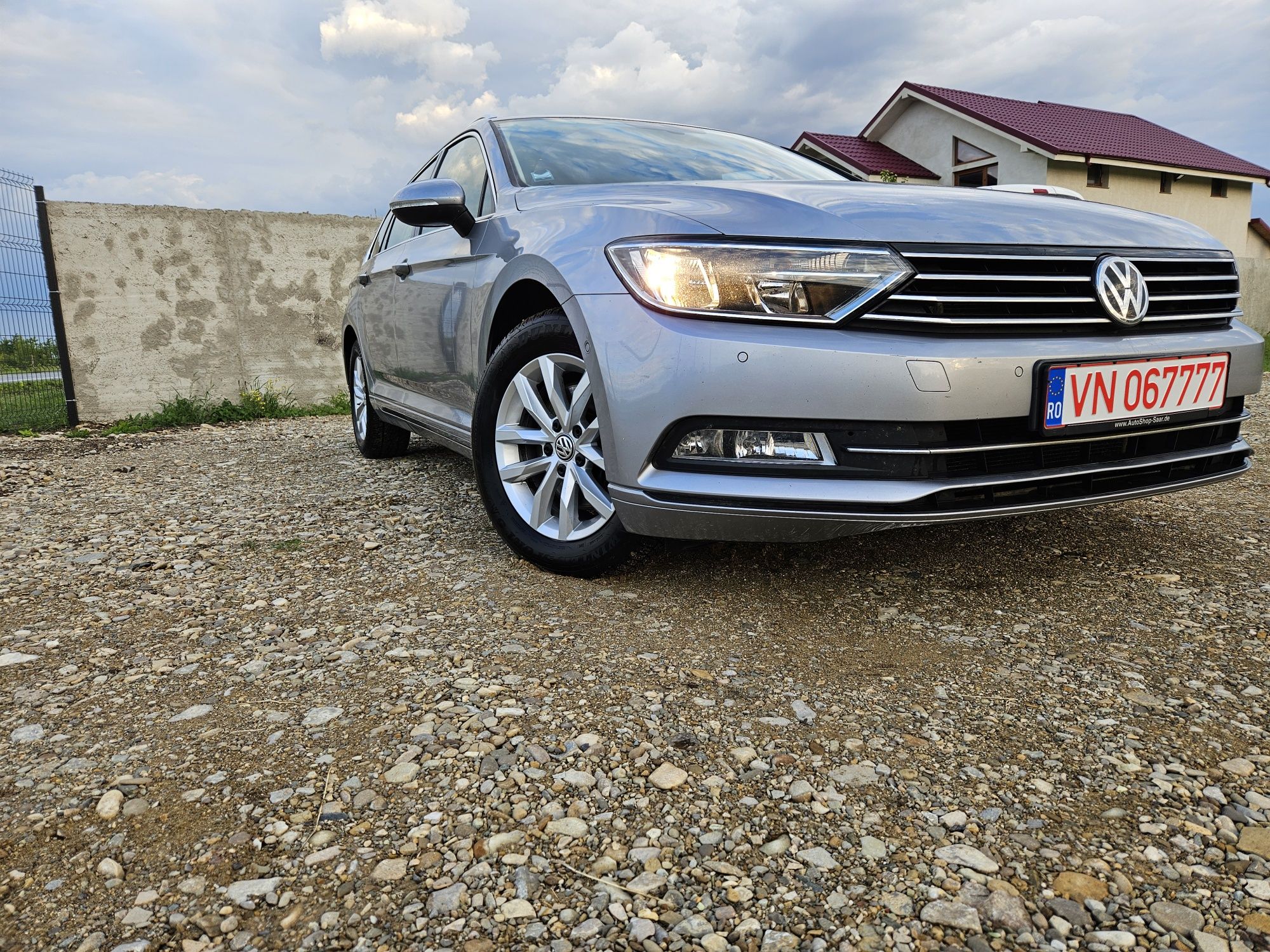 Volkswagen Passat.