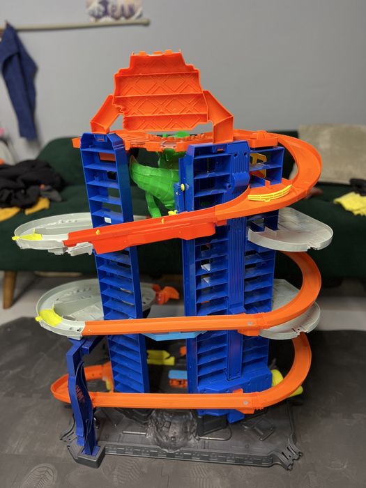 Hot Wheels Ultimate Garage
