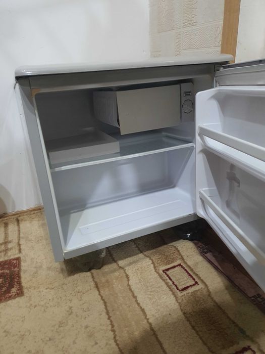 Haladelnik sotiladi ofisbop ishlashi zur yaxshi holatda