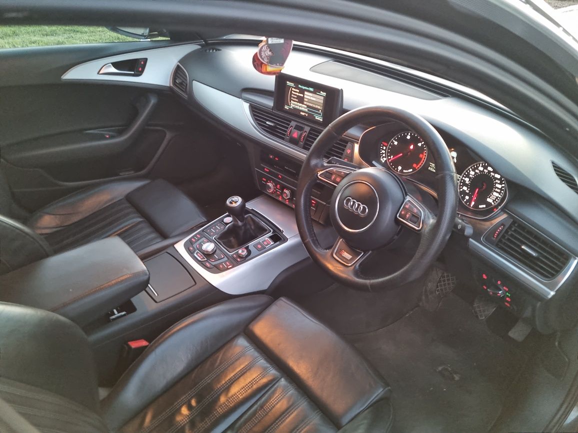 Audi A6 2.0 diesel S-LINE 2012