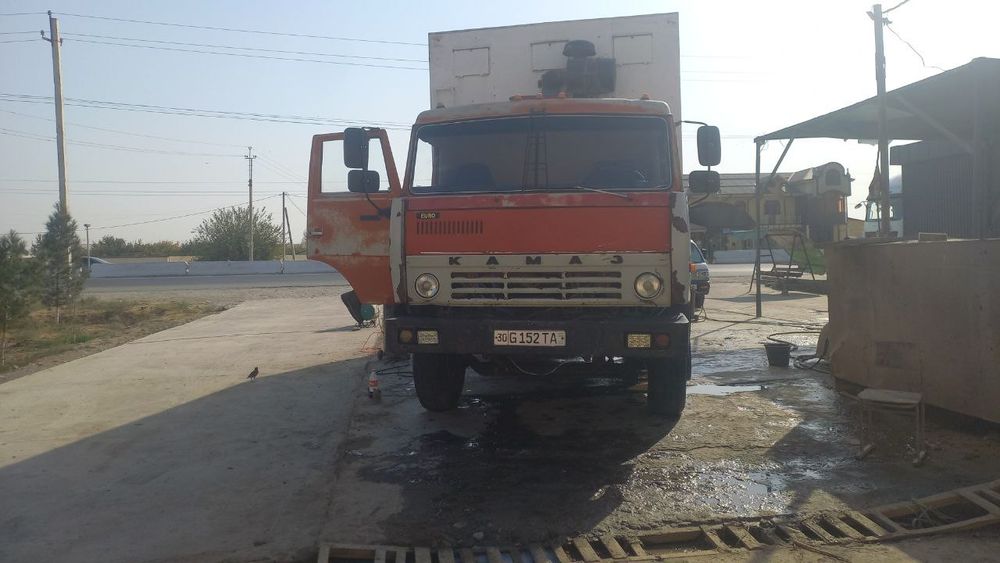 1987 yil kamaz sotiladi