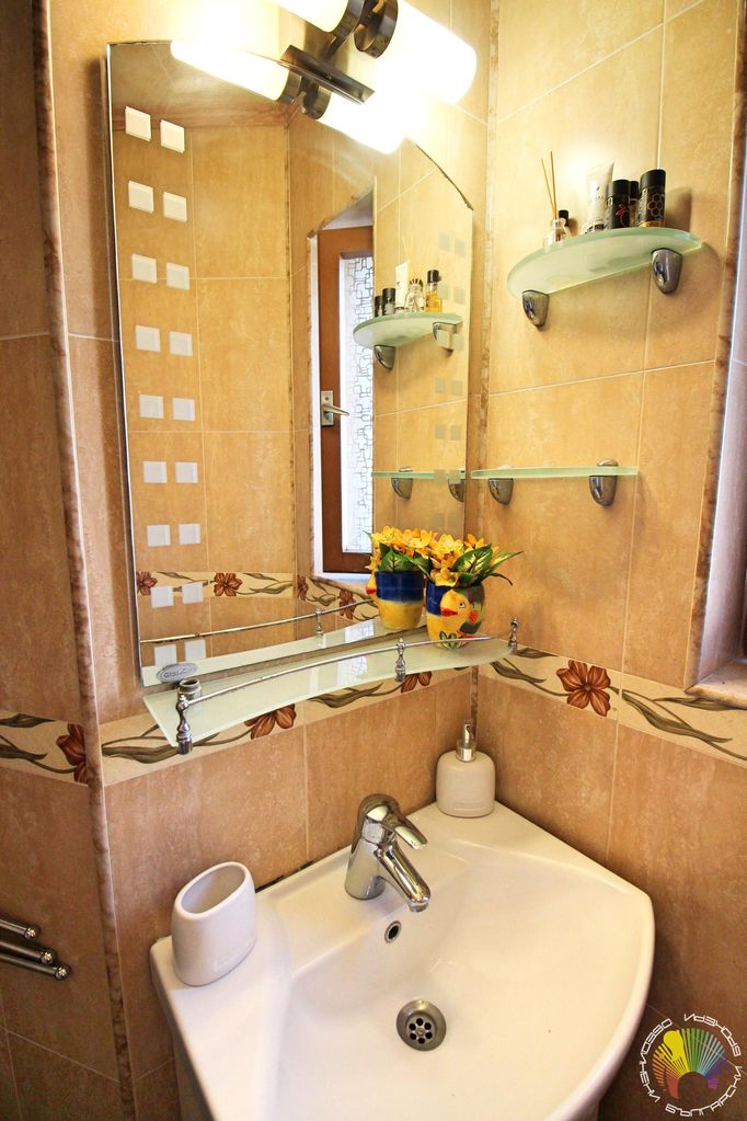 Дава се под наем Двустаен апартамент в Бургас, Лазур - 50 кв.м за 357 € - Снимка #12