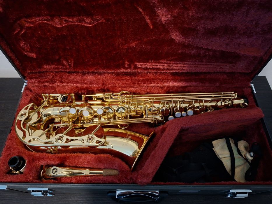 Saxofon Yamaha YAS-32 Impecabil.