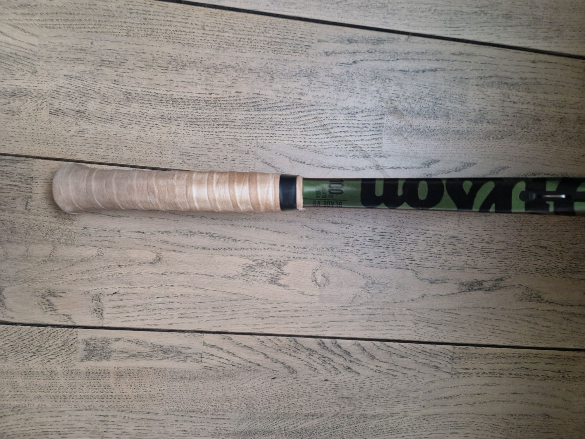 Ракетa Wilson Blade V8