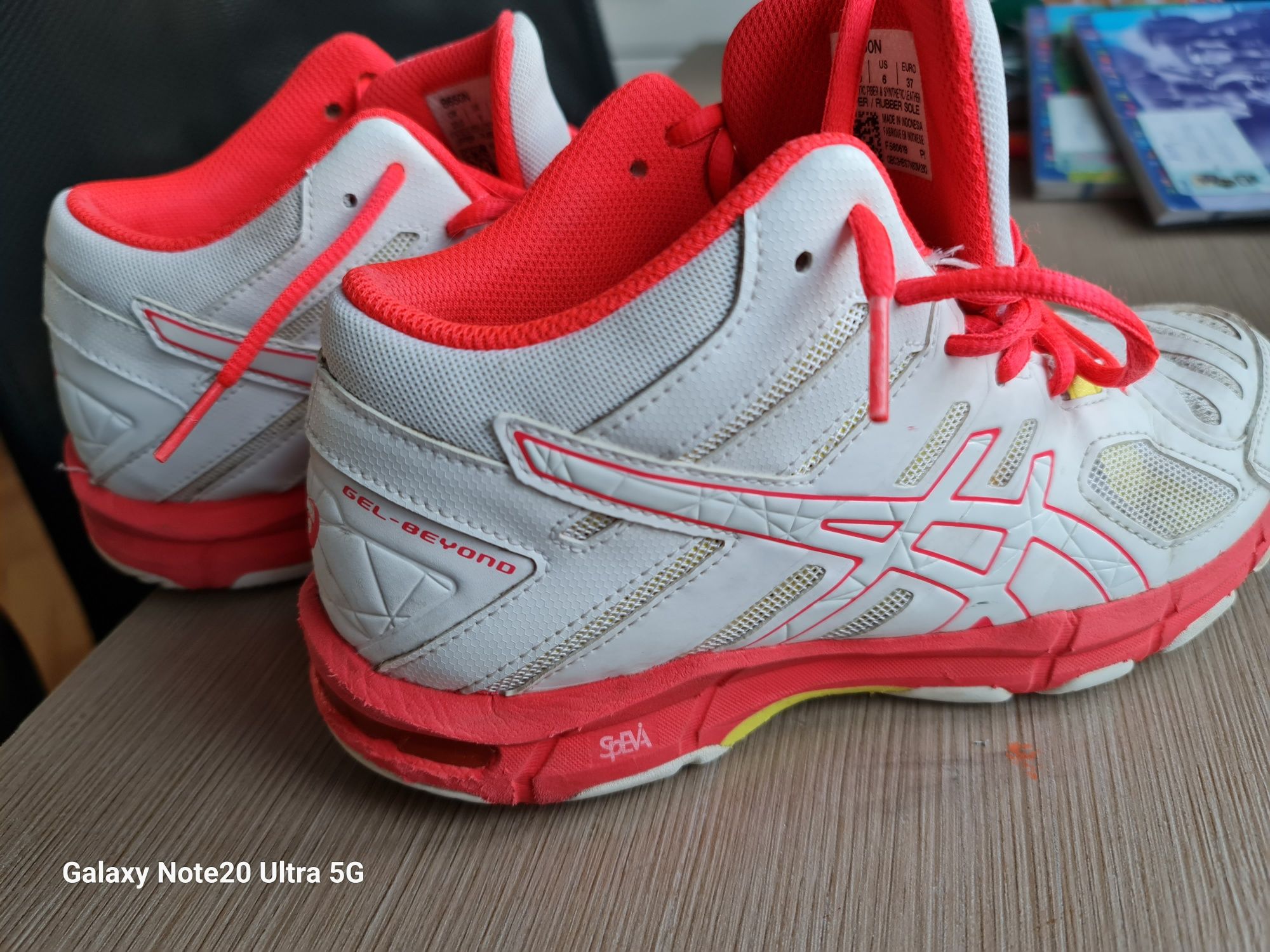 Кецове ASICS Gel-Beyond 5