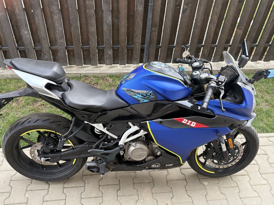 Vand cf moto 300 sr 2021 in stare foarte buna