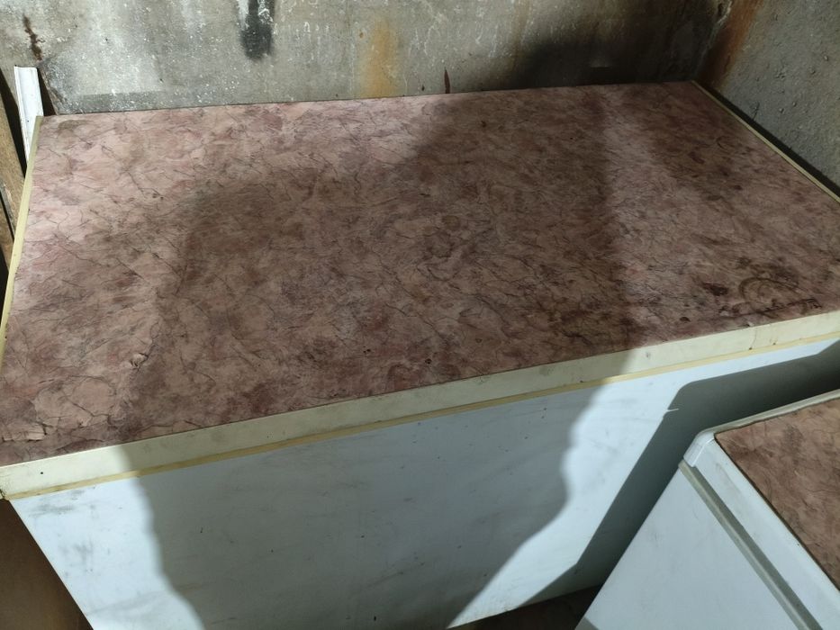 Продам холодильную камеру 200 литров