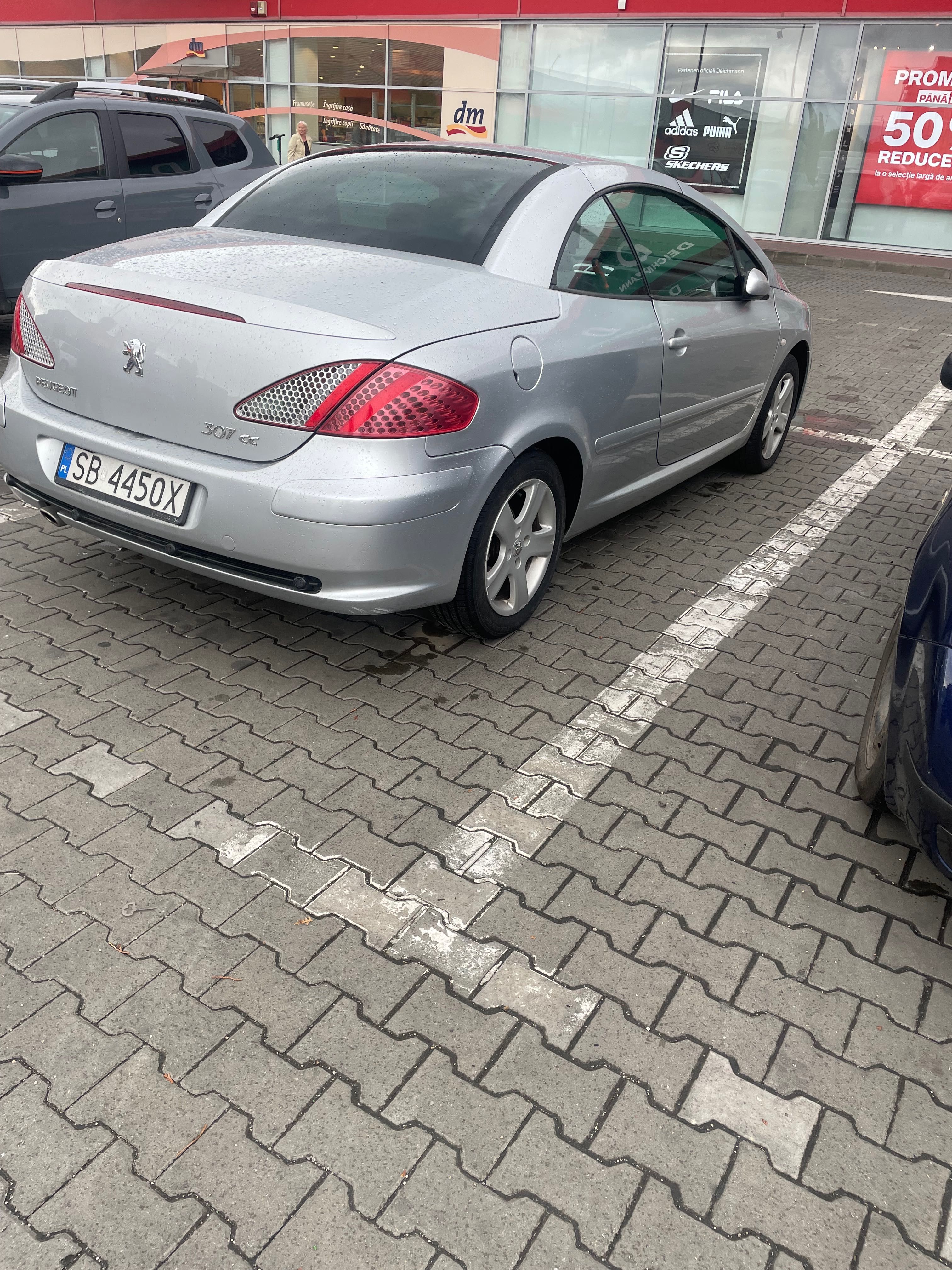 Vând Peugeot 307 decapotabil