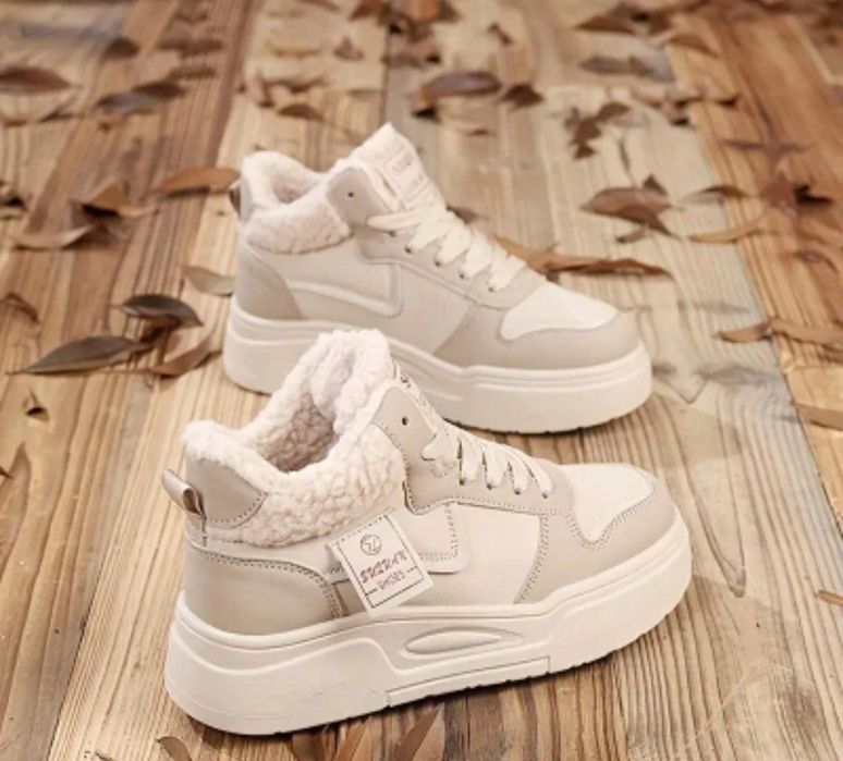 Кроссовки весенне осенние 36 размер