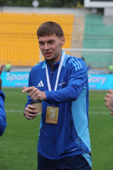 Спортивный костюм FC Astana