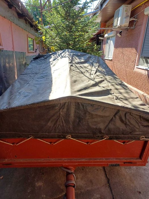 Vand remorca ruseasca Odissei in stare foarte buna !!!