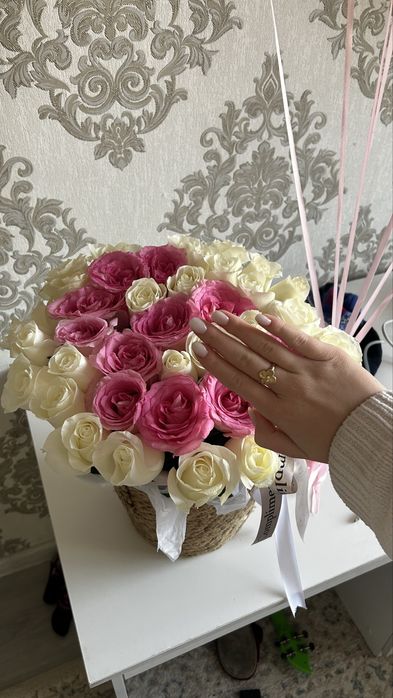 Цветы красивые Буква Б Розы 41штук