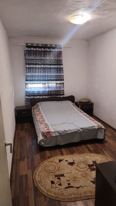 Vand apartament 3 camere