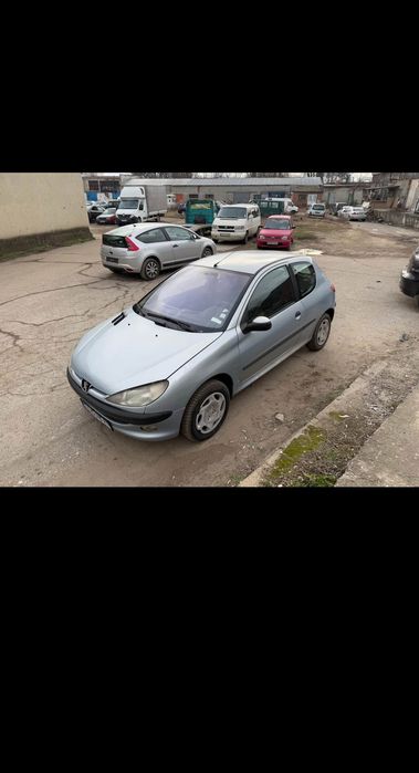 Кола Peugeot 206
