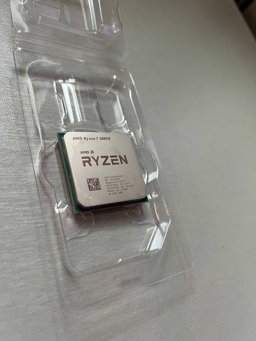 Procesor AMD Ryzen 3800x