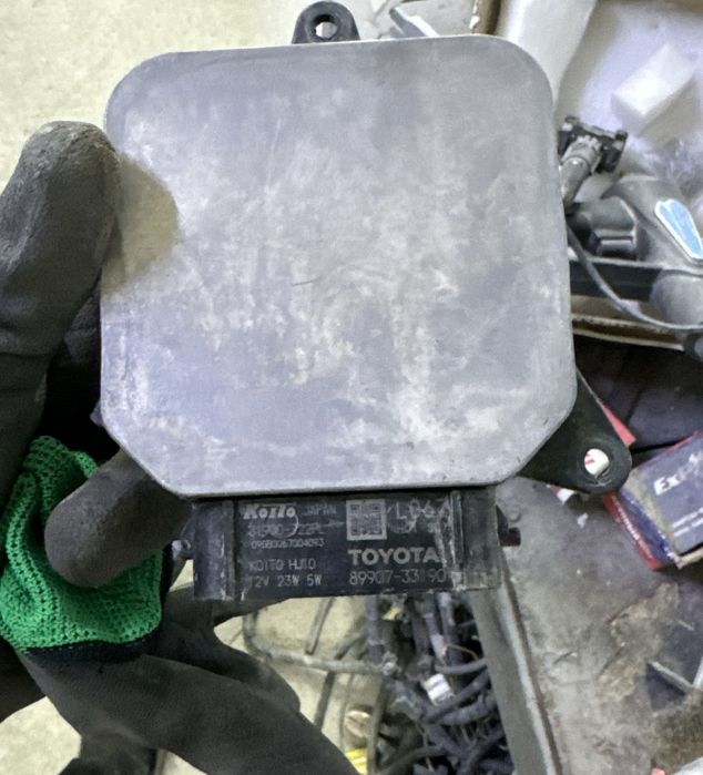 Блок фара Камри 70