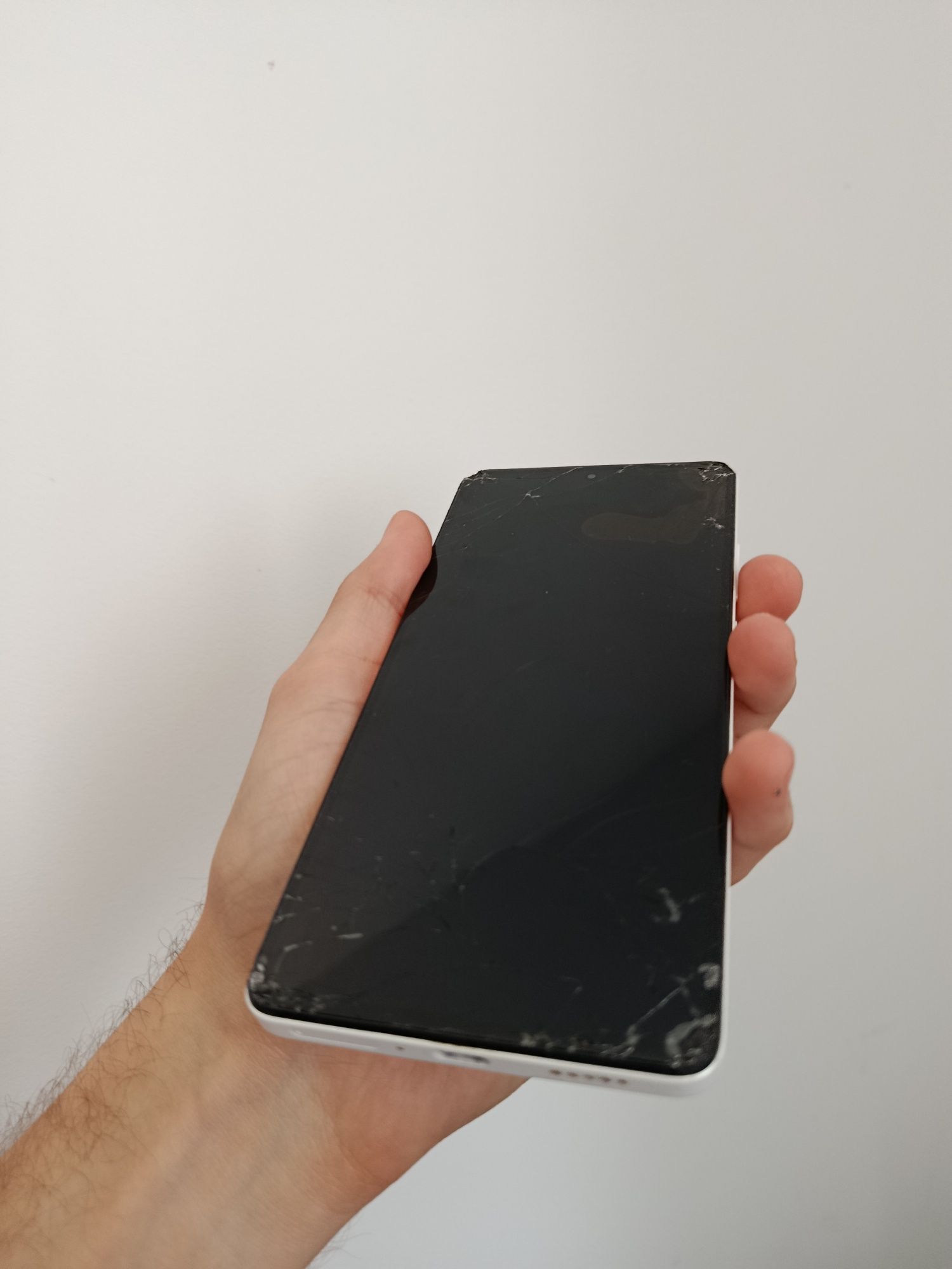 Redmi Note 12 Pro 5G • 128gb • 6-ram