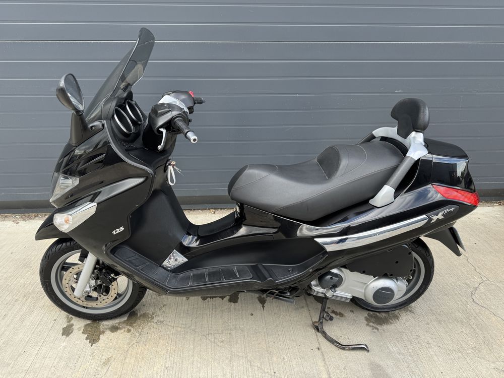 FunMoto vinde Piaggio Xevo 125 PERMIS CAT B