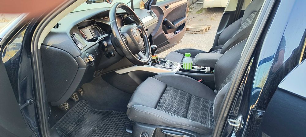 Audi A4 B8  2010