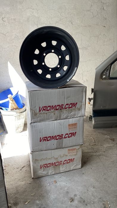 4 бр минусови стоманени джанти : 15-ки ,ЕТ -40 ,6х139,7