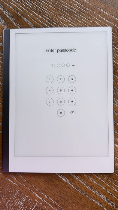 remarkable 2 cu pen si husa de piele originala