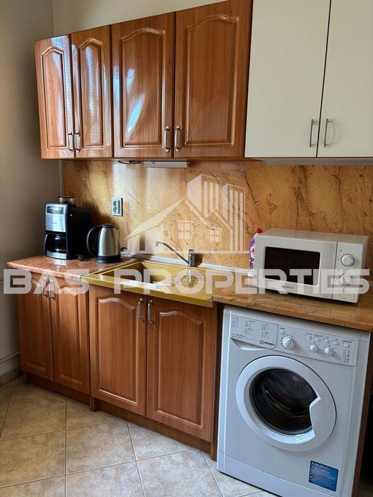 3-стаен в София-Център площ 72