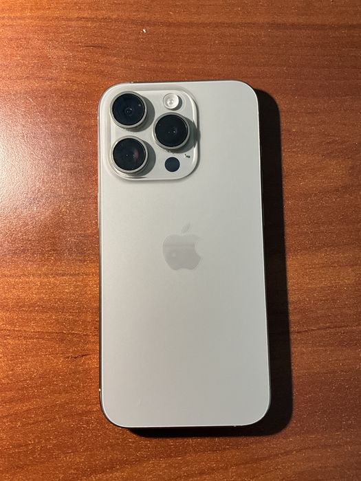 IPhone  15 pro 256gb 88 акб
