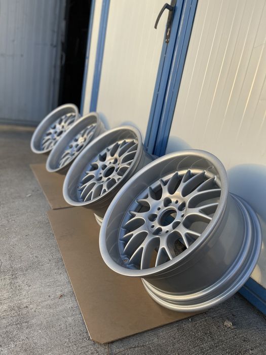 Vopsire in camp electrostatic si sablare.