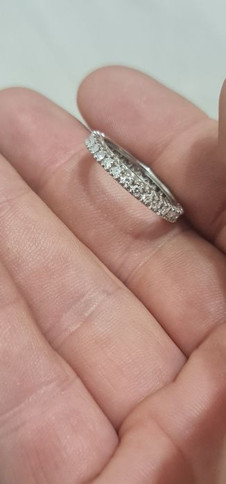 Inel aur Eternity diamante F-G VS1