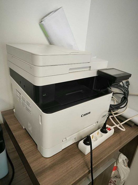 Продавам Мултифункционално устройство Canon i-SENSYS MF655Cdw