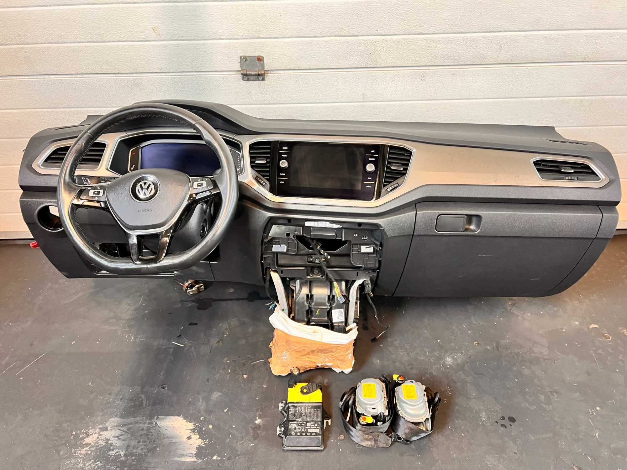 Kit Airbag Plansa Bord VW T-Roc 2017-2021