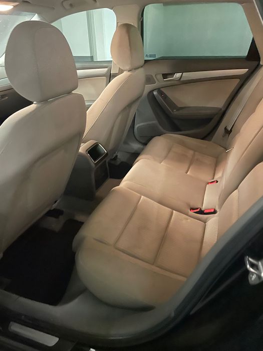 Vand Audi A4 B8 2.0 Diesel 2011