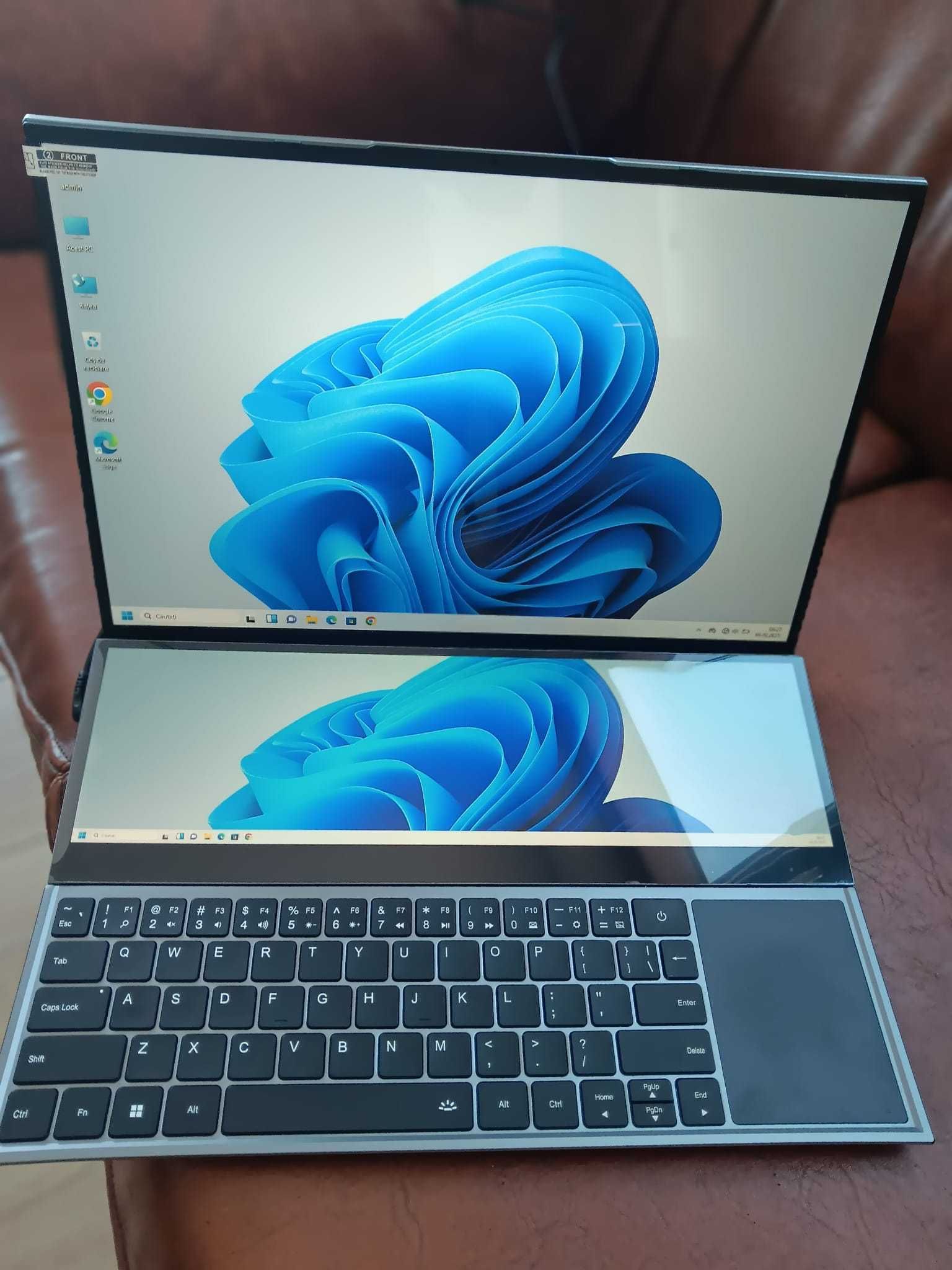 Laptop Dual Screen