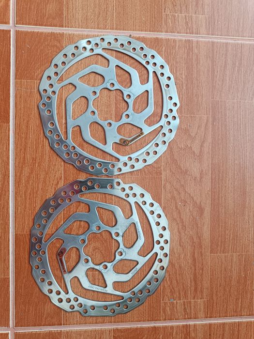 Pedale sa bicicleta  discuri frana shimano mtb