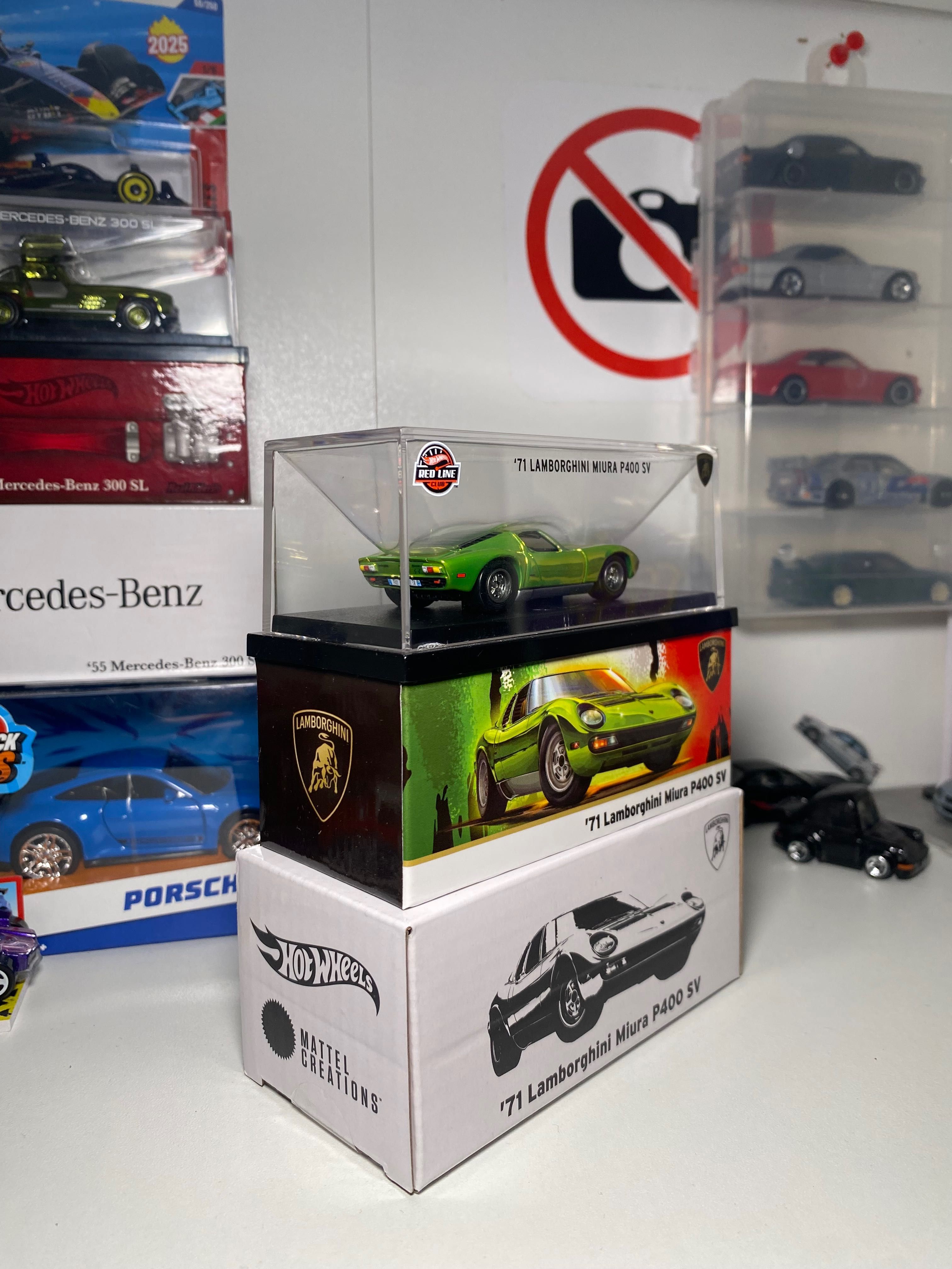 Hot Wheels RLC Lamborghini miura P400