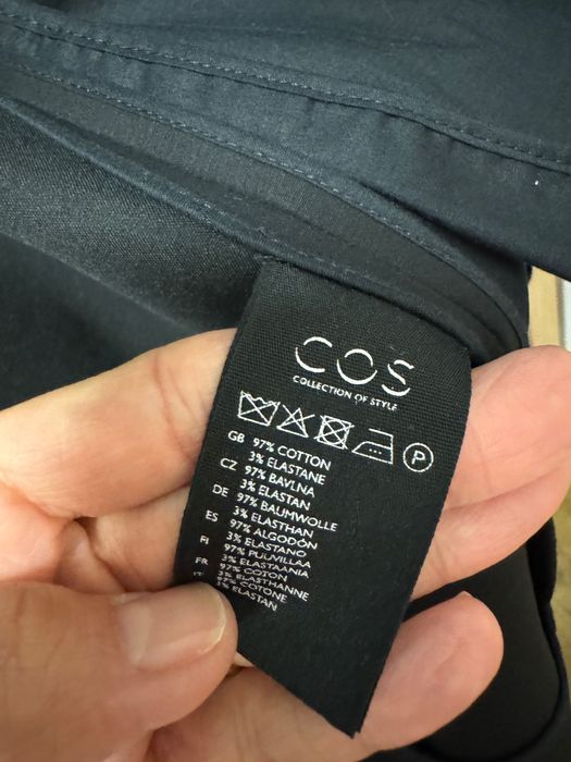 Jacheta neagră cu fermoar, mărimea 36, COS