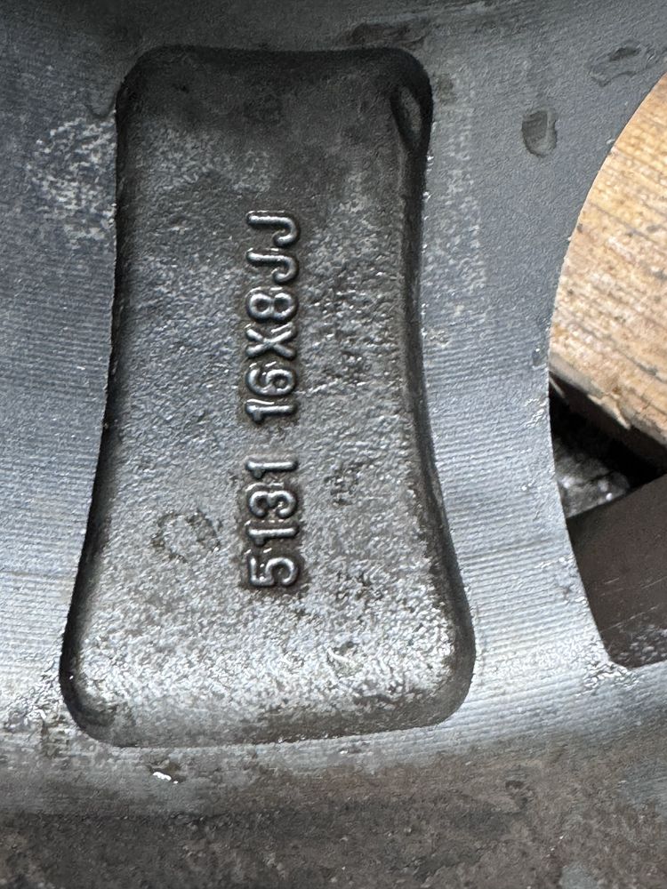 Диски r16 Land Cruiser